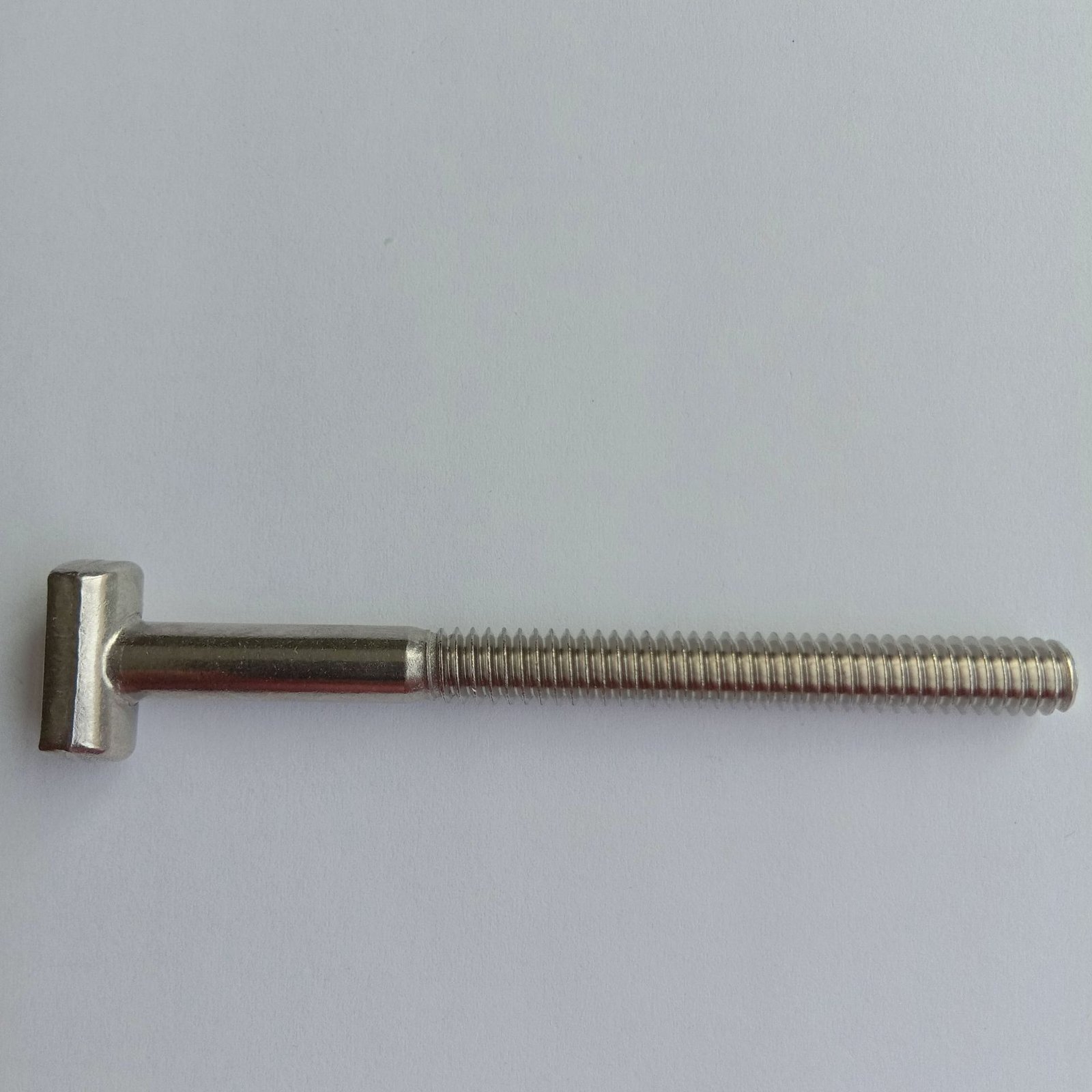 H6914bac646324d02bf71ab0f040d4c8b7