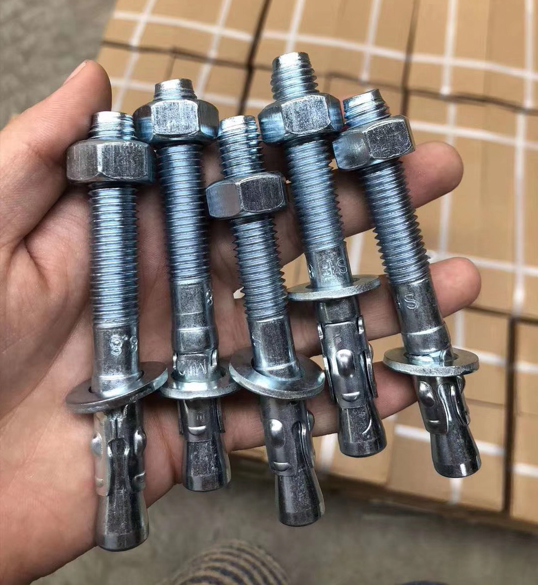 Factory Direct Carbon Steel Stainless Steel Anchoring Car Repair Gecko Expansion Anchor Bolt with Nut Wahsers